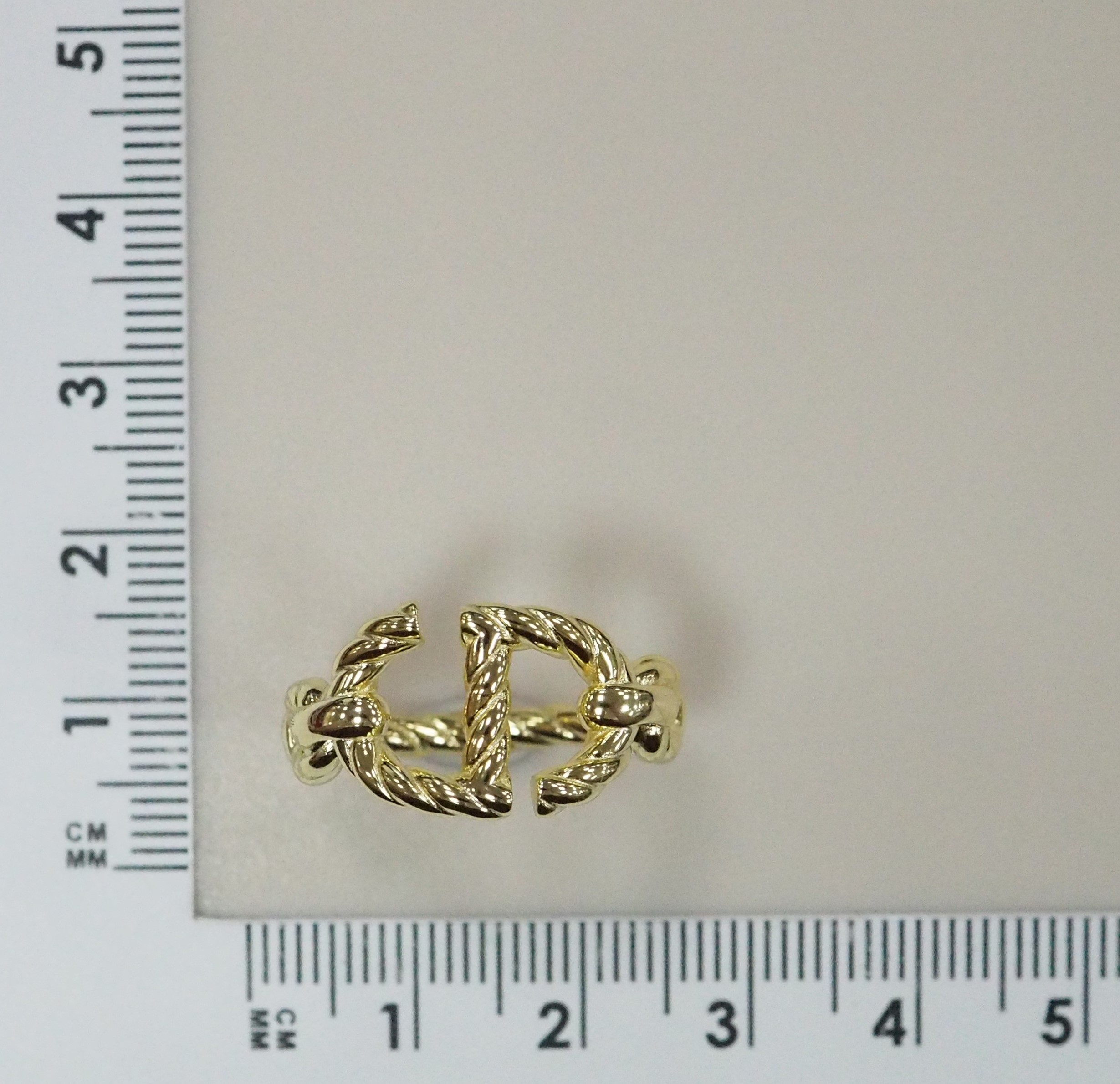 Серебряное кольцо